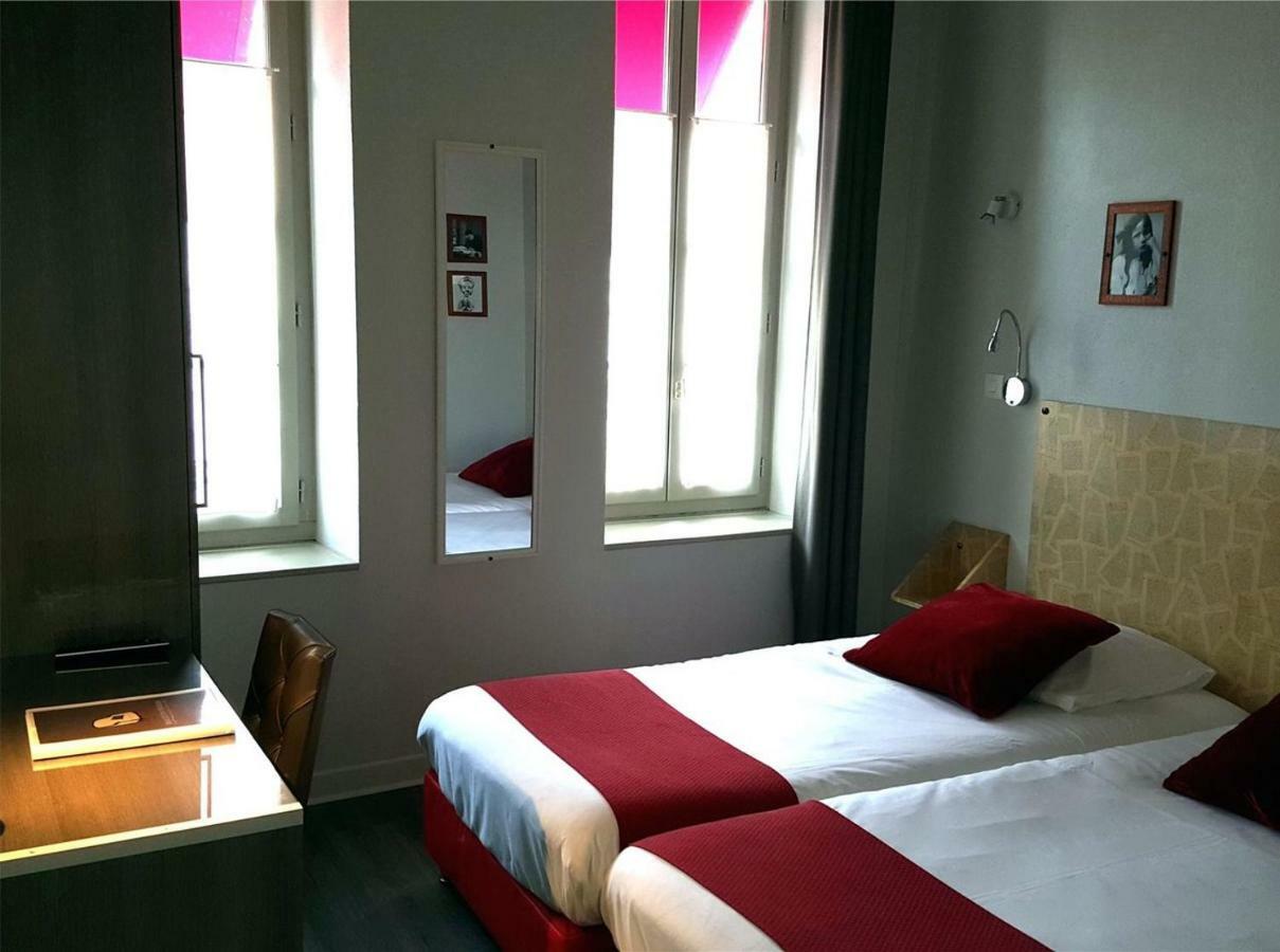 Hotel Mille Et Une Feuilles La Charité-sur-Loire المظهر الخارجي الصورة